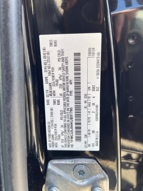 Used 2019 Ford Escape Titanium AWD/4WD image 27
