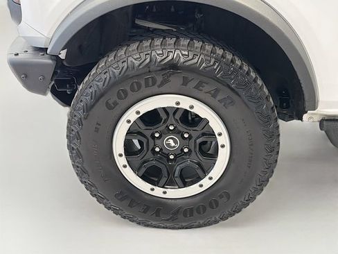 Used 2023 Ford Bronco Badlands AWD/4WD image 27