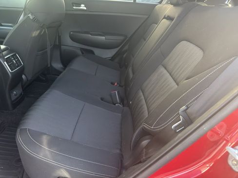 Used 2020 Kia Sportage LX FWD image 8