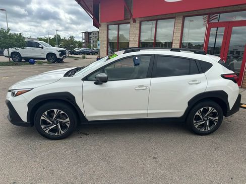 Used 2025 Subaru Crosstrek 2.5i Premium AWD/4WD image 9