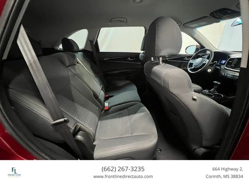 Used 2019 Kia Sorento FWD image 24