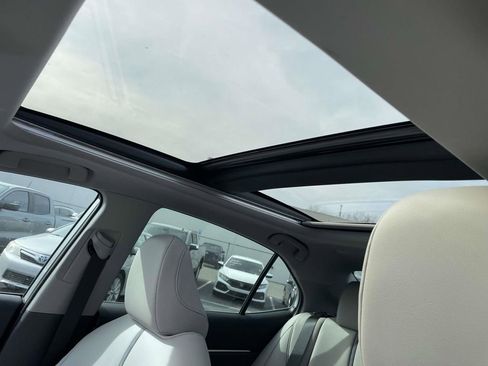 Used 2024 Toyota Camry XSE image 31