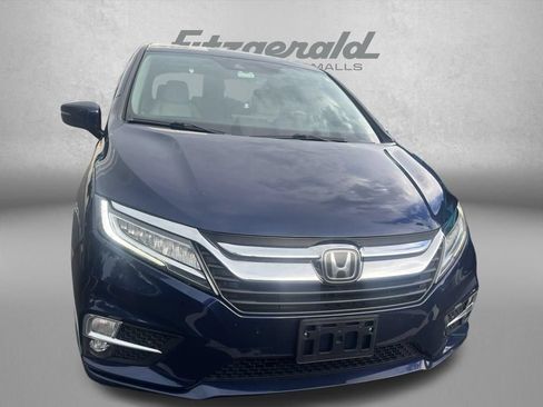 Used 2018 Honda Odyssey Touring image 3