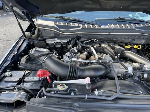 Used 2018 Ford F350 Lariat w/ Lariat Value Package image 39