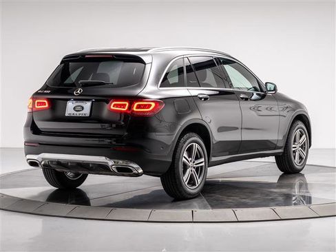 Used 2022 Mercedes-Benz GLC 300 image 5