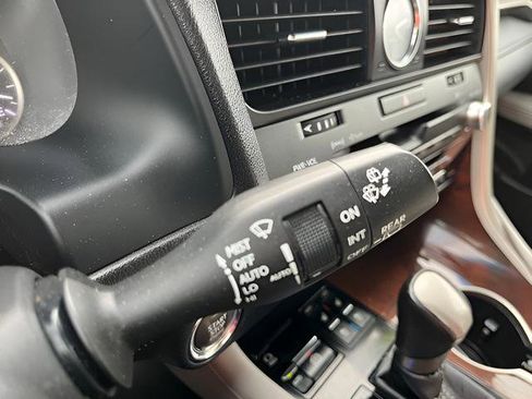 Used 2016 Lexus RX 350 AWD w/ Premium Package image 17