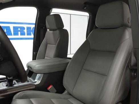 Used 2025 Chevrolet Silverado 1500 RST w/ Texas Edition Plus AWD/4WD image 6
