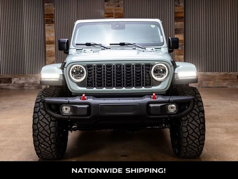 Used 2024 Jeep Wrangler Unlimited Rubicon image 4