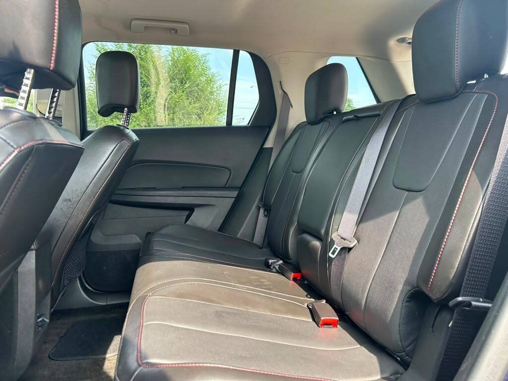 Used 2017 GMC Terrain SLT w/ Open Road Package AWD/4WD image 16