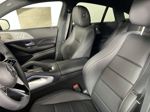 New 2026 Mercedes-Benz GLE 450 4MATIC Coupe image 4