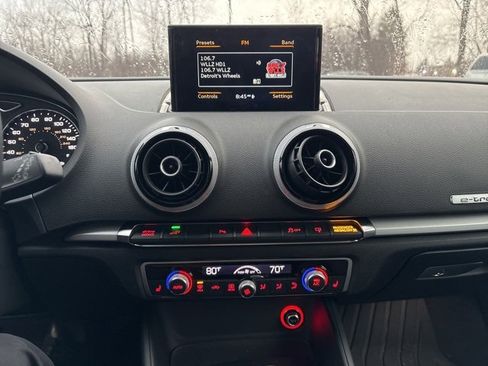 Used 2016 Audi A3 e-tron Premium w/ 17" Wheel Package image 12