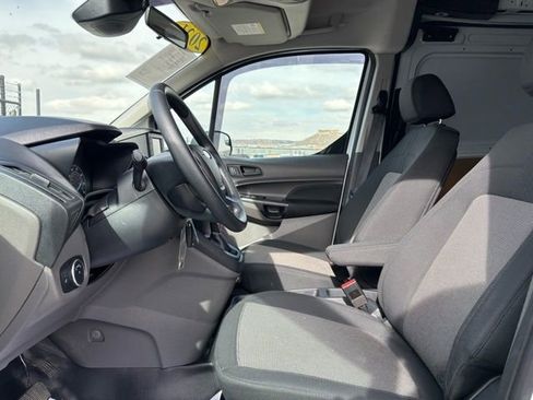 Certified 2021 Ford Transit Connect XL image 10