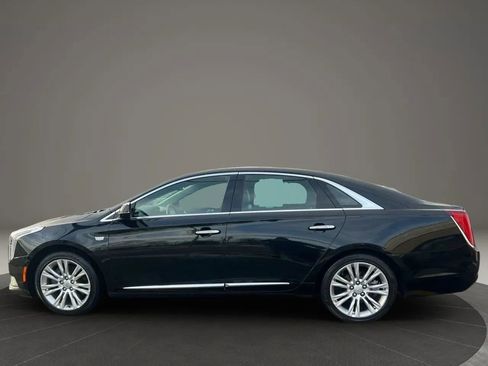 Used 2019 Cadillac XTS Luxury image 8