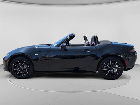 New 2026 MAZDA MX-5 Miata Grand Touring RWD image 7