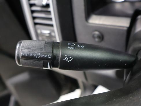Used 2013 RAM 1500 Limited AWD/4WD image 40