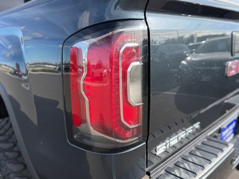 Used 2017 GMC Sierra 1500 Denali image 44