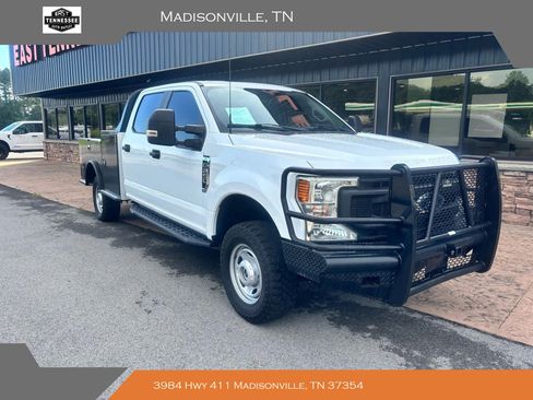 Used 2022 Ford F250 XL w/ Power Equipment Group image 1