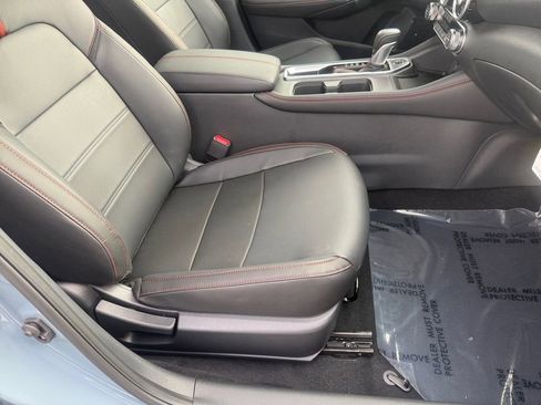 Certified 2025 Nissan Sentra SR w/ SR Premium Package image 28