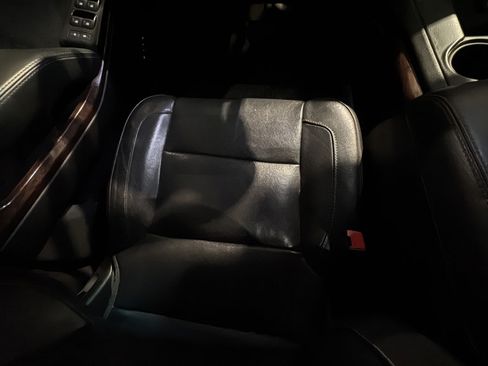 Used 2016 GMC Yukon SLT w/ HD Trailering Package AWD/4WD image 20