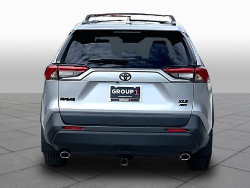 Used 2024 Toyota RAV4 XLE w/ Convenience Package AWD/4WD image 5