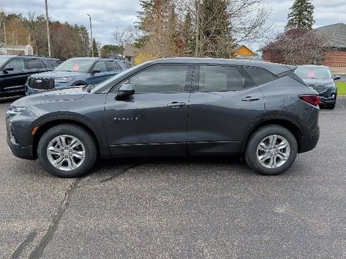 Used 2021 Chevrolet Blazer LT AWD/4WD image 4