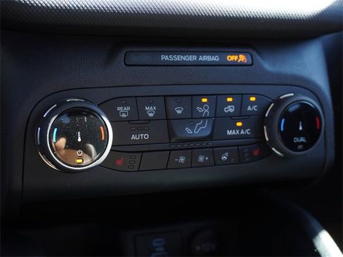 Used 2022 Ford Bronco Sport Outer Banks w/ Tech Package image 28