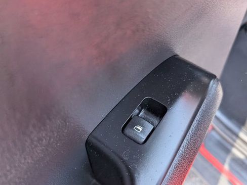 Used 2024 Kia Soul LX w/ Option Group 015 FWD image 11
