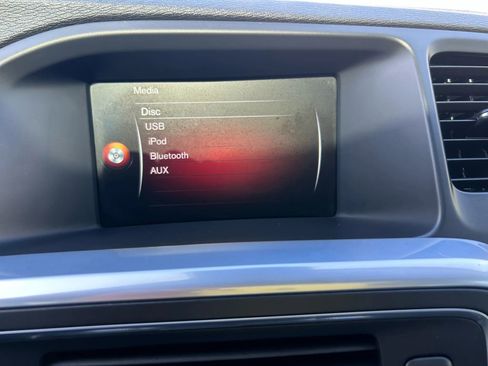 Used 2016 Volvo S60 T5 Premier w/ Convenience Package image 46