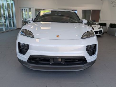 Used 2024 Porsche Macan 4 Electric AWD/4WD image 2