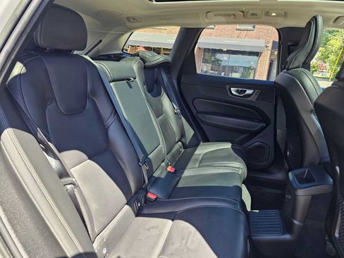 Certified 2023 Volvo XC60 T8 Ultimate AWD/4WD image 14