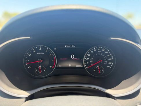 Used 2022 Kia Stinger GT2 w/ Red Interior Color Package RWD image 9