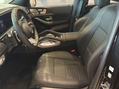 New 2026 Mercedes-Benz GLS 450 4MATIC image 8