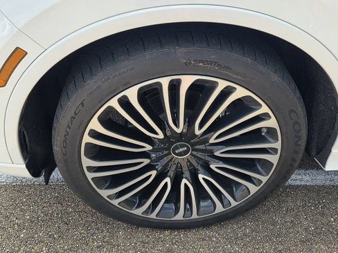 Used 2020 Lincoln Aviator Black Label w/ Dynamic Handling Package AWD/4WD image 7