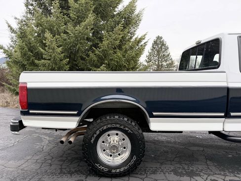 Used 1993 Ford F250 XLT 2dr 4WD Extended Cab LB HD image 30