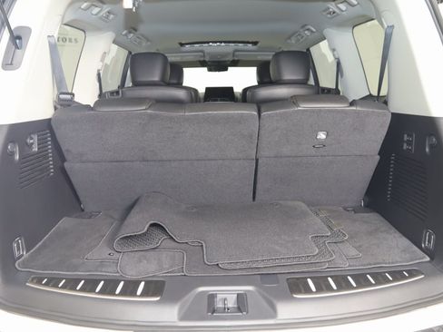 Used 2024 Nissan Armada Platinum w/ Captain's Chairs Package image 54