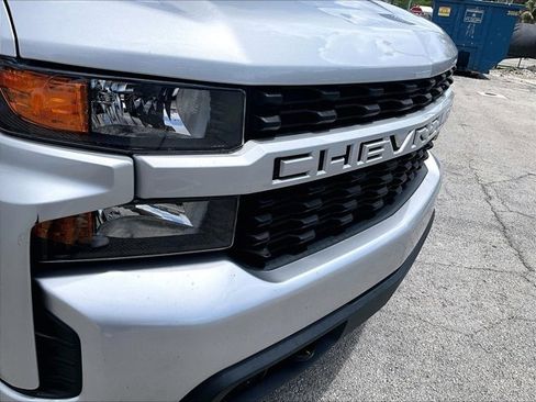 Used 2022 Chevrolet Silverado 1500 Custom image 30