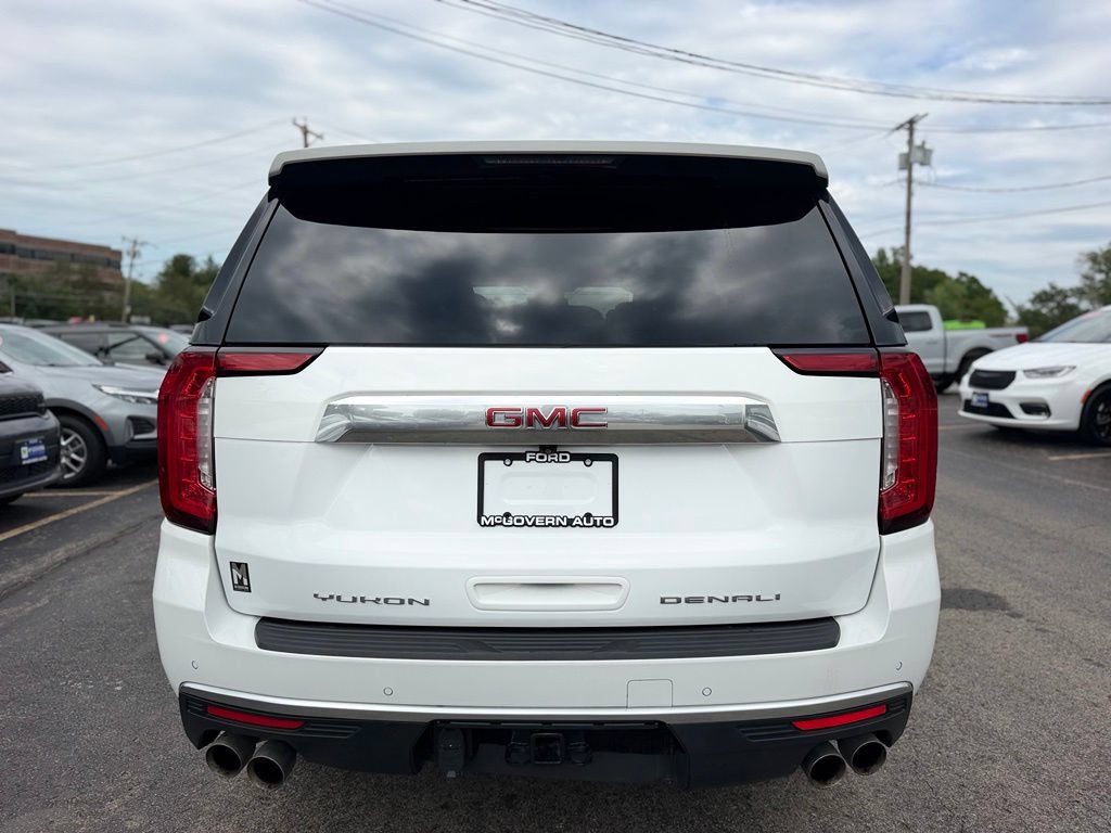 Used 2024 GMC Yukon Denali AWD/4WD image 7