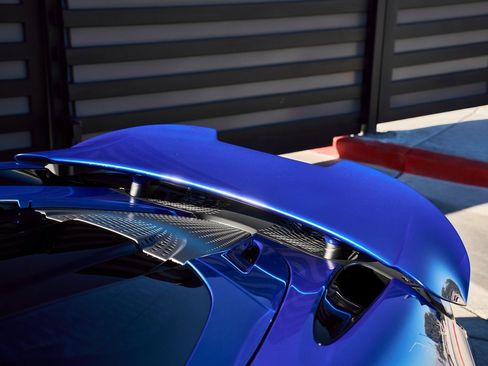 Used 2024 McLaren 750S Spider image 12