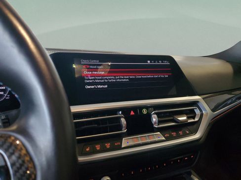 Used 2021 BMW M4 Competition w/ Executive Package image 21