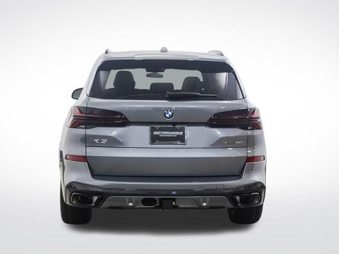New 2026 BMW X5 xDrive40i w/ M Sport Package AWD/4WD image 4