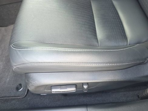 Used 2022 Honda Civic Touring image 16