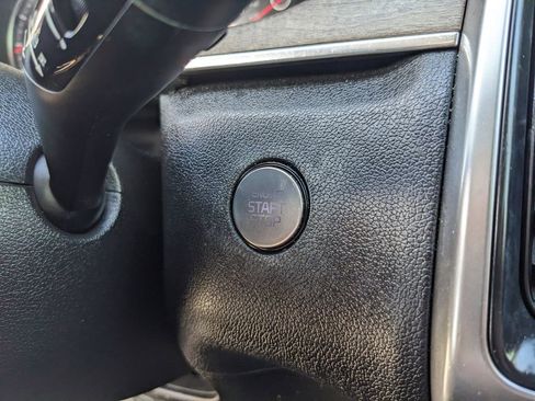 Certified 2023 Kia Sorento S image 29