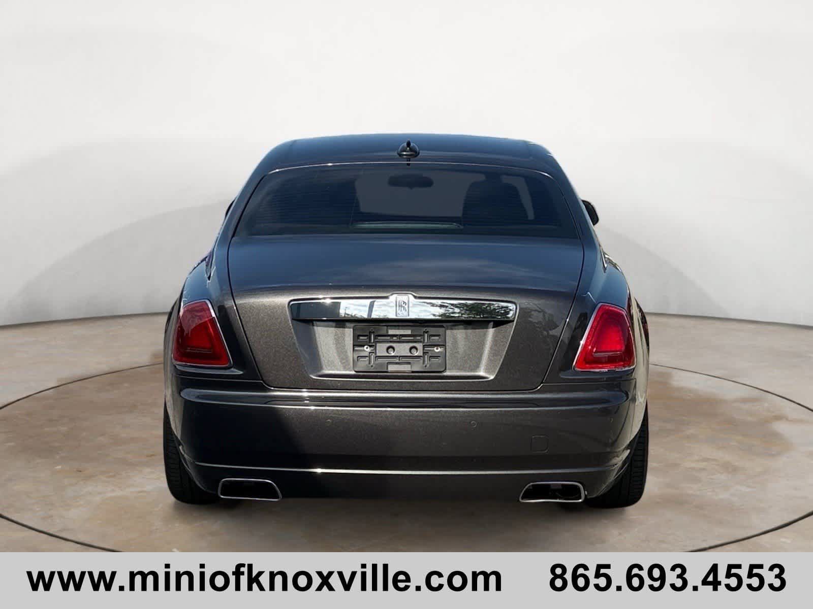Used 2015 Rolls-Royce Ghost RWD image 4