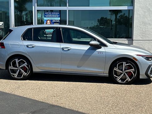 New 2025 Volkswagen GTI SE image 3