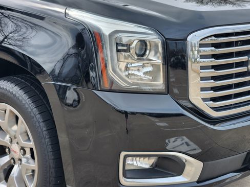Used 2018 GMC Yukon XL SLT w/ Premium Edition image 5