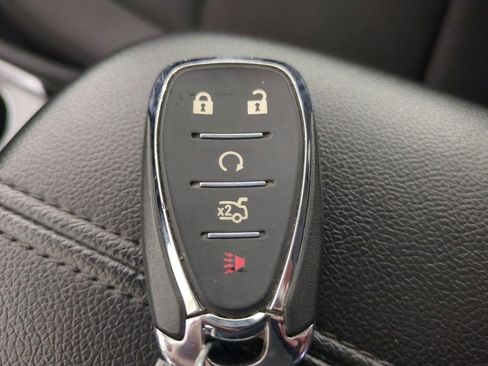 Used 2025 Chevrolet Malibu LT image 34