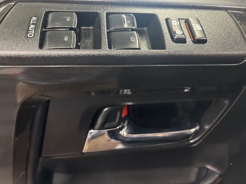 Used 2024 Toyota 4Runner TRD Off-Road Premium image 14