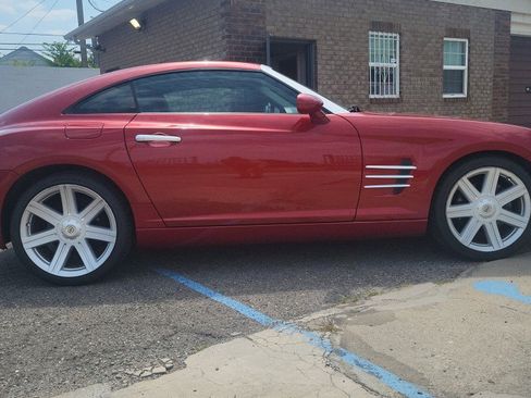Used 2004 Chrysler Crossfire Coupe RWD image 6