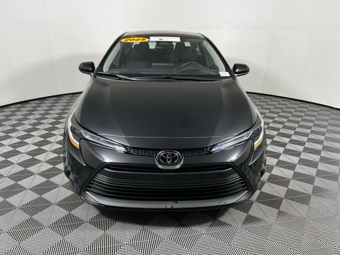 Certified 2025 Toyota Corolla LE image 2