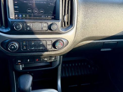 Used 2022 Chevrolet Colorado LT w/ Fleet Safety Package RWD image 15